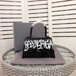 スーパーコピーバレンシアガバッグ